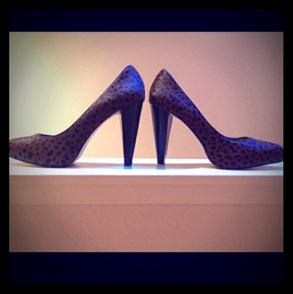 Banana Republic Pumps